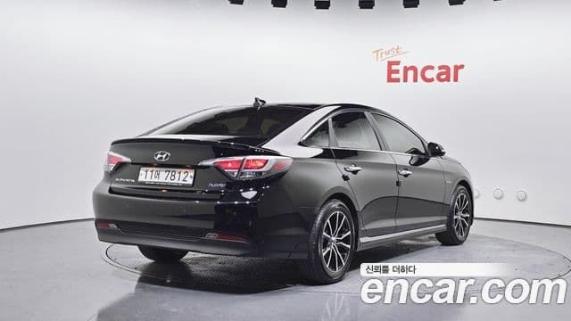 Hyundai LF Sonata гибрид Modern, 2015 2