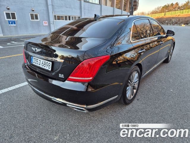 Genesis EQ900 Premium Luxury, 2016 2