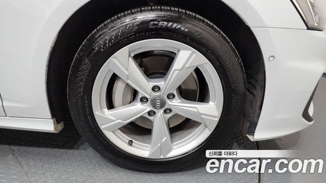 Audi A6 (C8), 2020 все фото