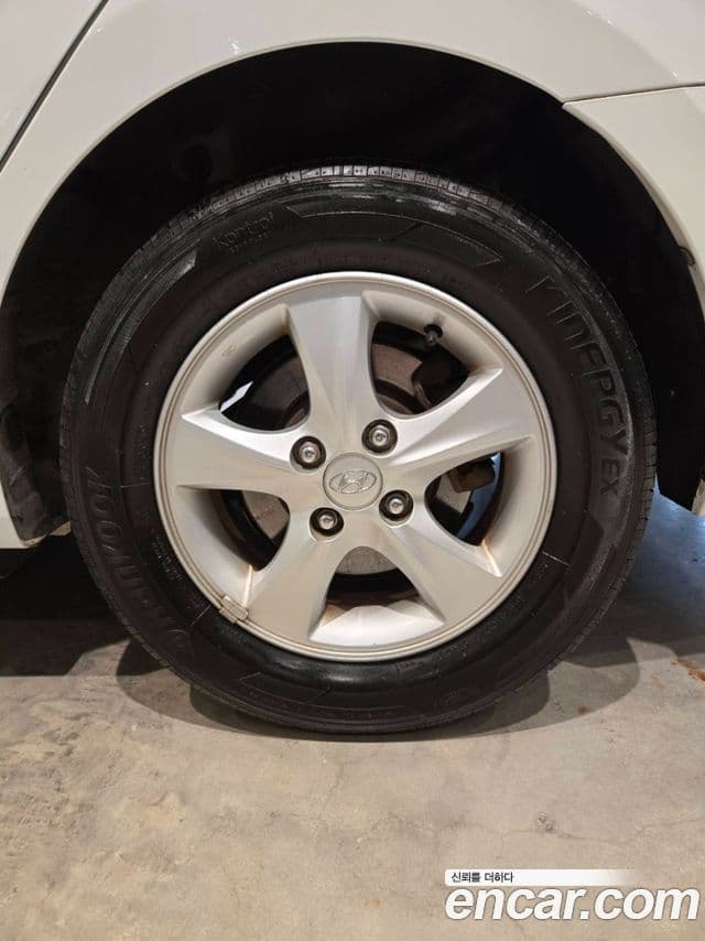 Hyundai Accent(новый кузов / новое поколение) Premier, 2013 все фото