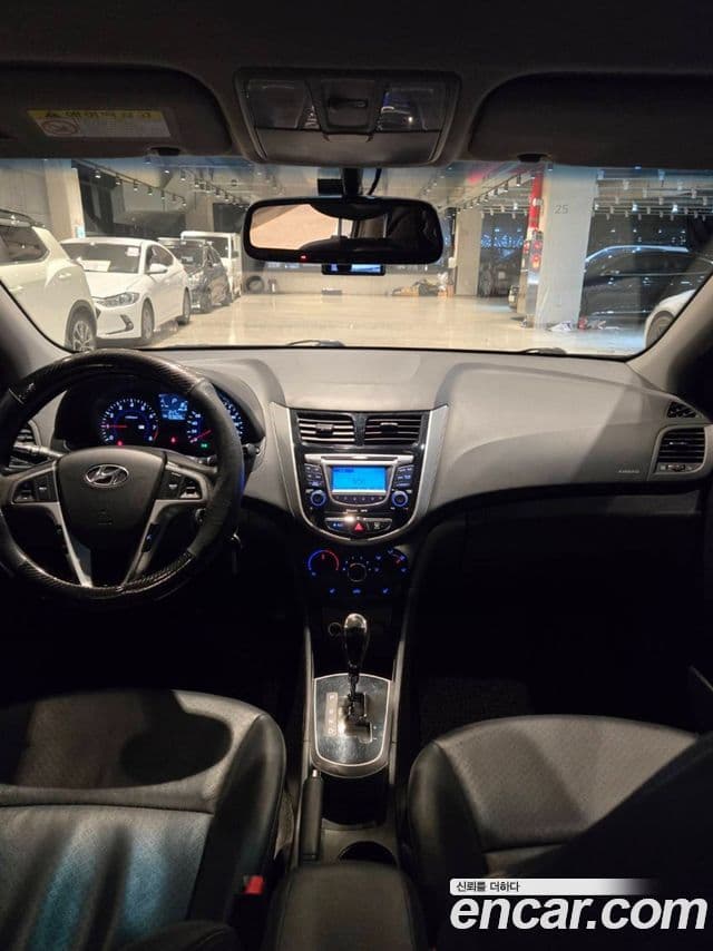 Hyundai Accent(новый кузов / новое поколение) Premier, 2013 7