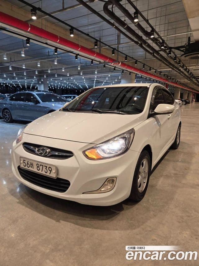 Hyundai Accent(новый кузов / новое поколение) Premier, 2013 15