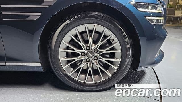 Genesis G80 (RG3) бензин 2.5 турбо AWD, 2021 все фото