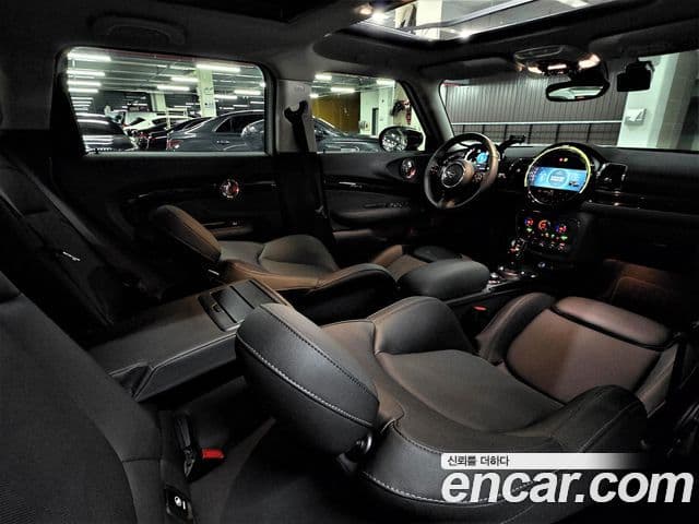 Mini Cooper 클럽맨 2세대, 2024 7