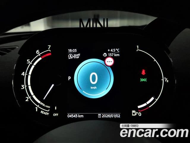 Mini Cooper 클럽맨 2세대, 2024 8