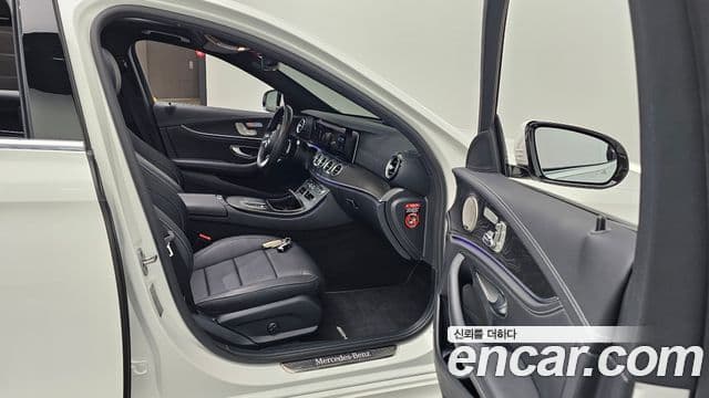 Mercedes-Benz E-класс W213 AMG Line, 2022 12