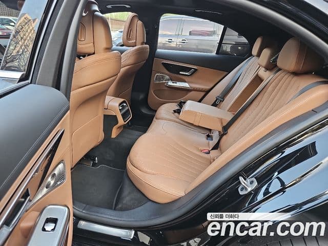 Mercedes-Benz E-класс W214 Exclusive, 2025 17