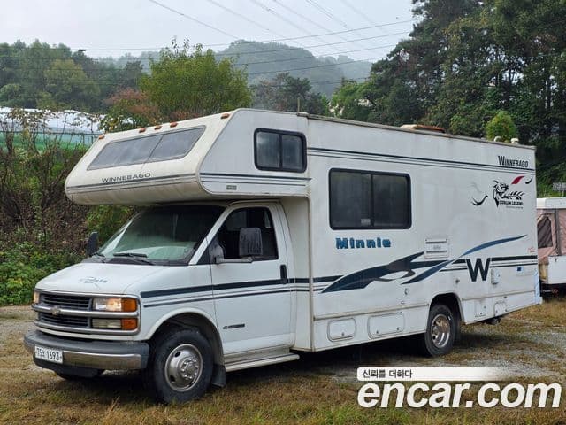 Chevrolet 익스프레스밴, 2001 2