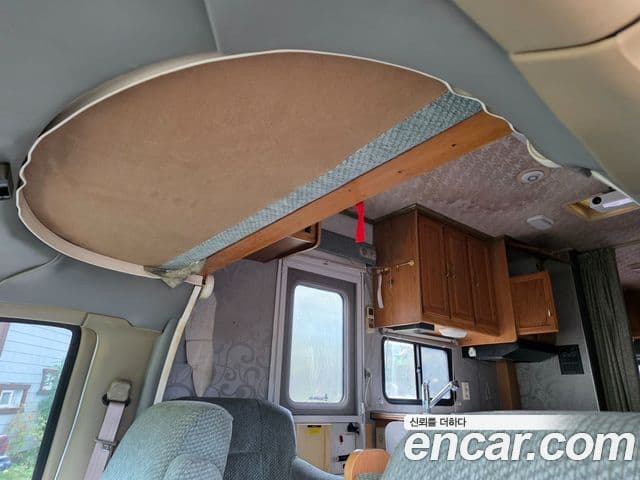 Chevrolet 익스프레스밴, 2001 8