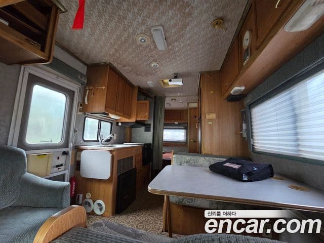 Chevrolet 익스프레스밴, 2001 9