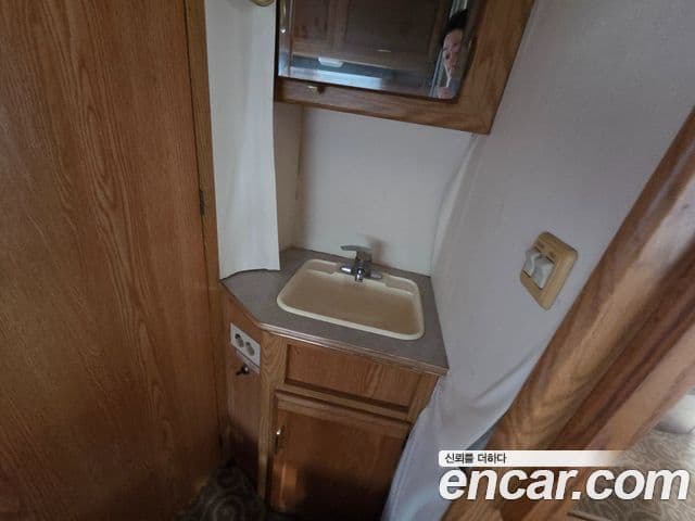 Chevrolet 익스프레스밴, 2001 16