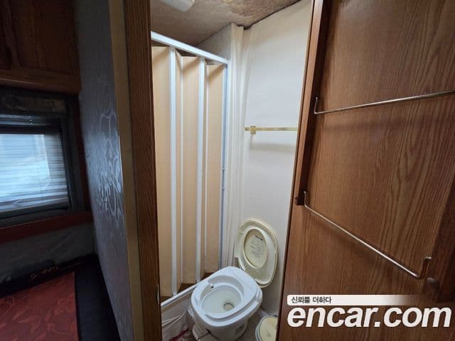 Chevrolet 익스프레스밴, 2001 17