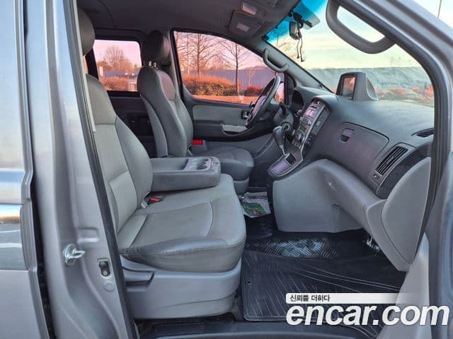 Hyundai Grand Starex CVX Premium, 2011 15