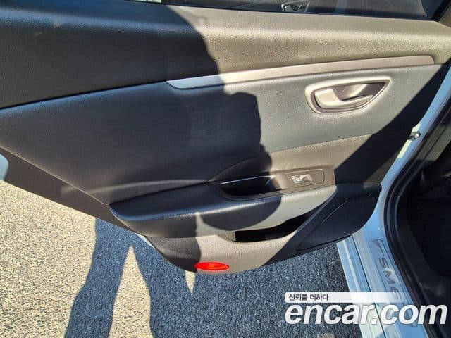 Renault Korea(Samsung) SM6 2.0 LPe SE (для людей с инвалидностью), 2016 16