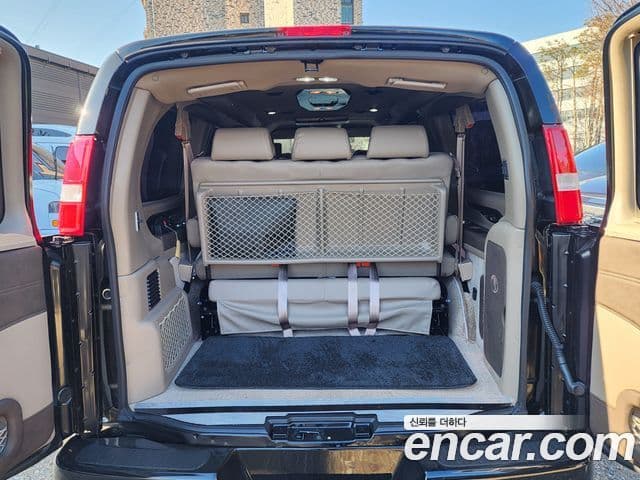 Chevrolet 익스프레스밴, 2024 13