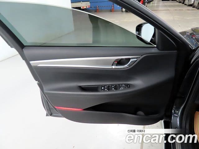 Hyundai The / новый New Grandeur IG гибрид Premium Choice, 2021 15