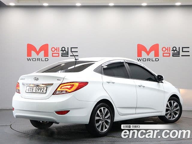 Hyundai Accent(новый кузов / новое поколение) Premium, 2016 3