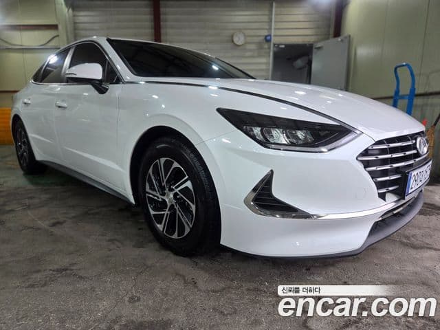 Hyundai Sonata гибрид (DN8) Modern, 2022 17