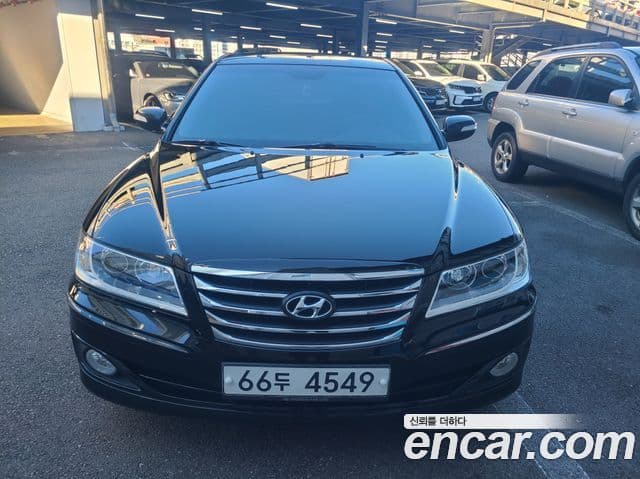 Hyundai The / новый Luxury Grandeur LPI Q270 для людей с инвалидностью, 2011 1