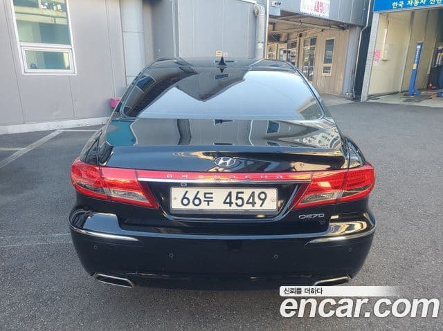 Hyundai The / новый Luxury Grandeur LPI Q270 для людей с инвалидностью, 2011 4