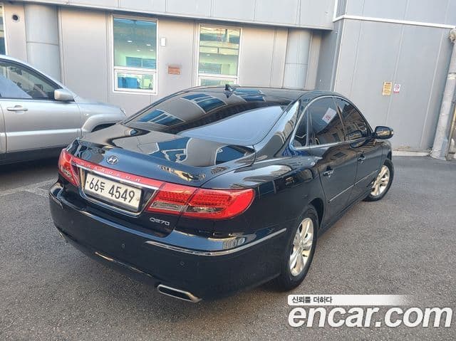 Hyundai The / новый Luxury Grandeur LPI Q270 для людей с инвалидностью, 2011 6