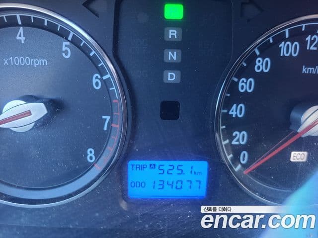 Hyundai The / новый Luxury Grandeur LPI Q270 для людей с инвалидностью, 2011 19