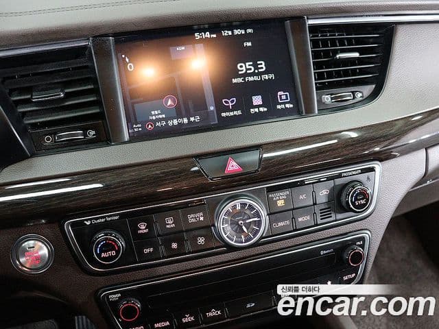 Kia All New K7 гибрид Noblesse, 2017 9