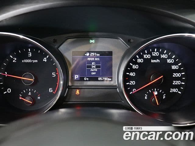 Kia The / новый New Carnival Luxury, 2020 6