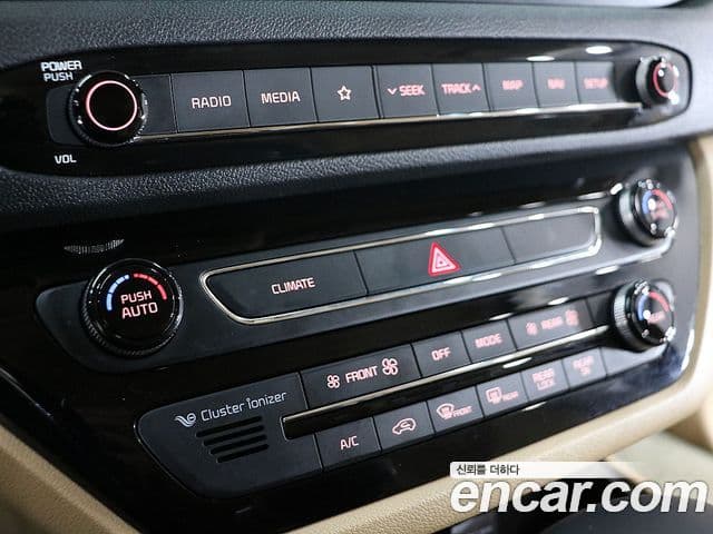 Kia The / новый New Carnival Luxury, 2020 13