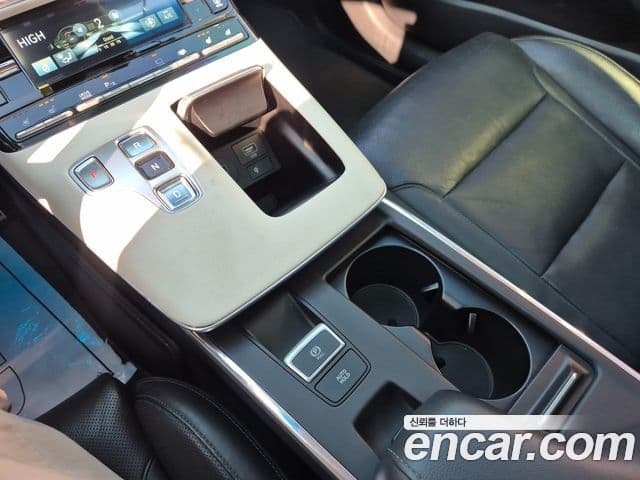 Hyundai The / новый New Grandeur IG Exclusive, 2020 19