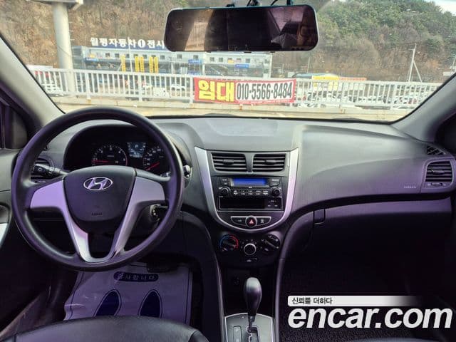 Hyundai Accent(новый кузов / новое поколение) Luxury, 2012 7