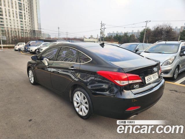 Hyundai i40 Modern, 2013 4