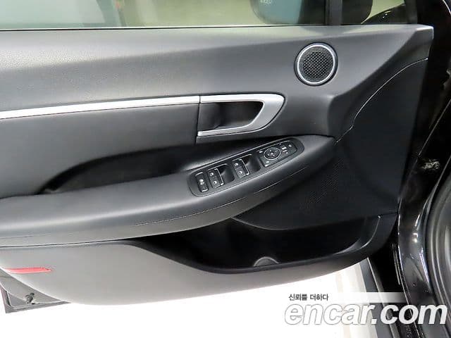 Hyundai Sonata гибрид (DN8) Modern, 2022 14