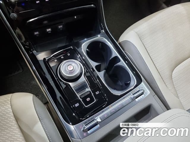 Kia Carnival 4세대 Signature, 2023 10