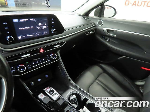 Hyundai Sonata гибрид (DN8) Modern, 2022 11