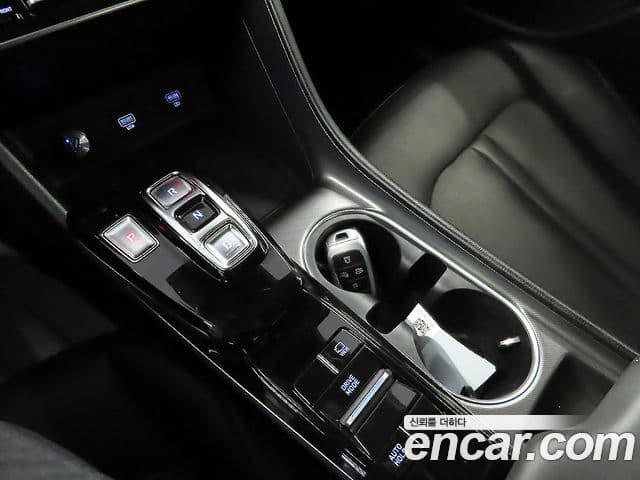 Hyundai Sonata гибрид (DN8) Modern, 2022 13