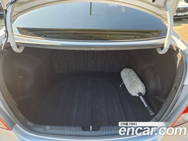 Hyundai Accent(новый кузов / новое поколение) Modern, 2015 15