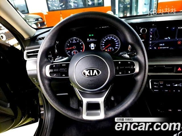 Kia K5 3세대 Trendy, 2020 11