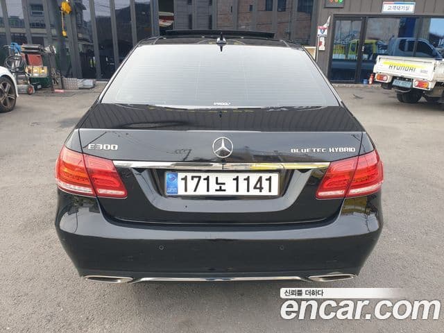 Mercedes-Benz E-класс W212 E300 BlueTEC гибрид, 2014 4