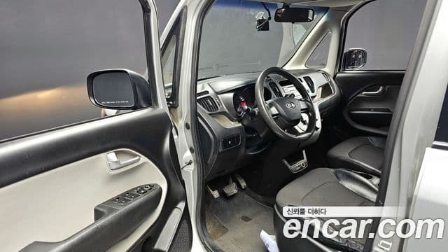 Kia Ray фургон / люксовая версия, 2014 11