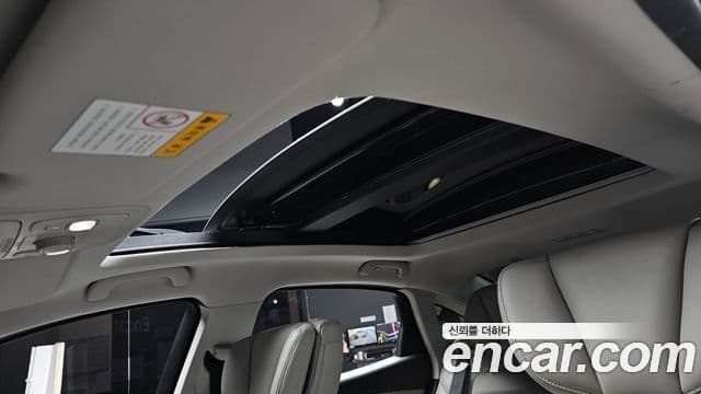 Renault Korea(Samsung) SM6 2.0 LPe RE (для людей с инвалидностью), 2016 18