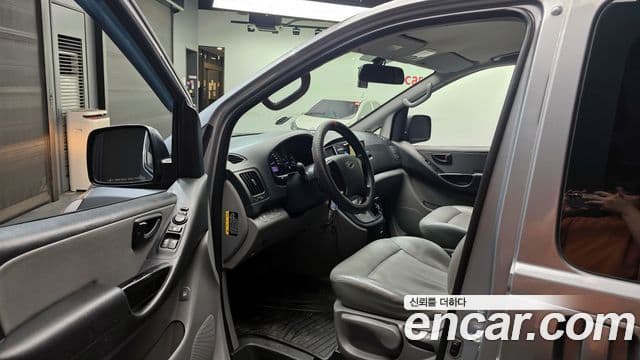 Hyundai Grand Starex Smart, 2017 10