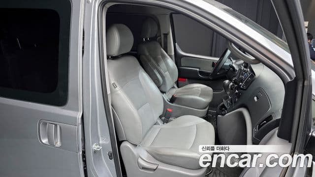 Hyundai Grand Starex Smart, 2017 12
