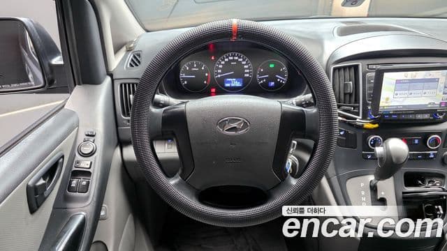 Hyundai Grand Starex Smart, 2017 13