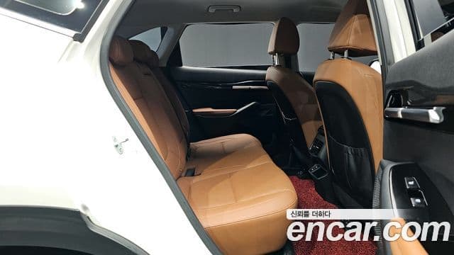 Kia The / новый New Seltos Signature, 2024 12