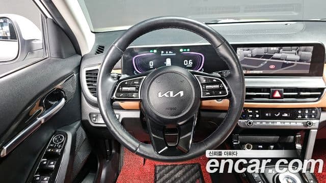 Kia The / новый New Seltos Signature, 2024 13