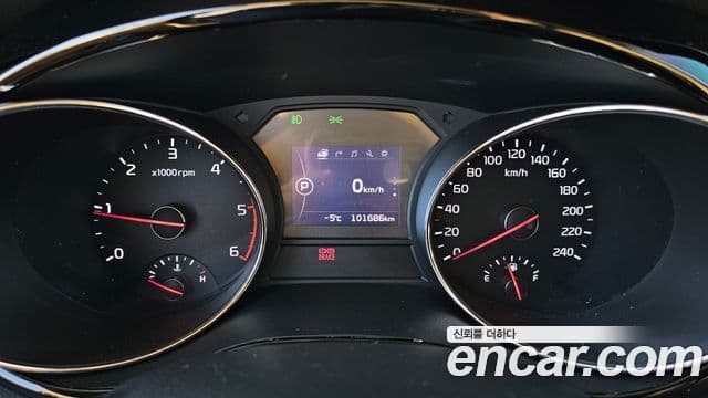 Kia All New Carnival Prestige, 2016 8