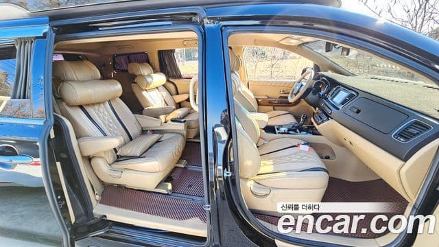 Kia All New Carnival Prestige, 2016 12