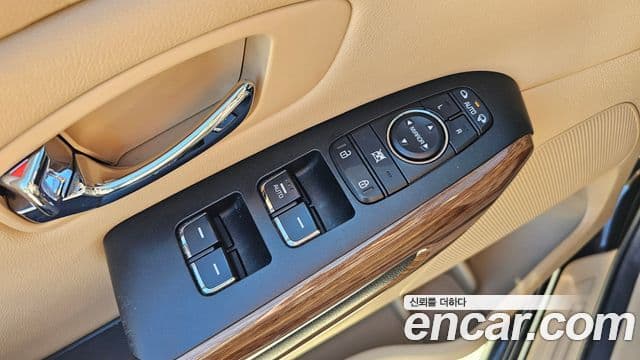 Kia All New Carnival Prestige, 2016 13
