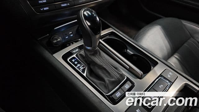 Hyundai Genesis DH Modern, 2016 9